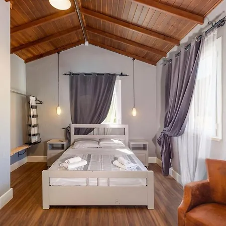 Holiday home Spacious With Pool & Veranda, Nature Retreat Kas